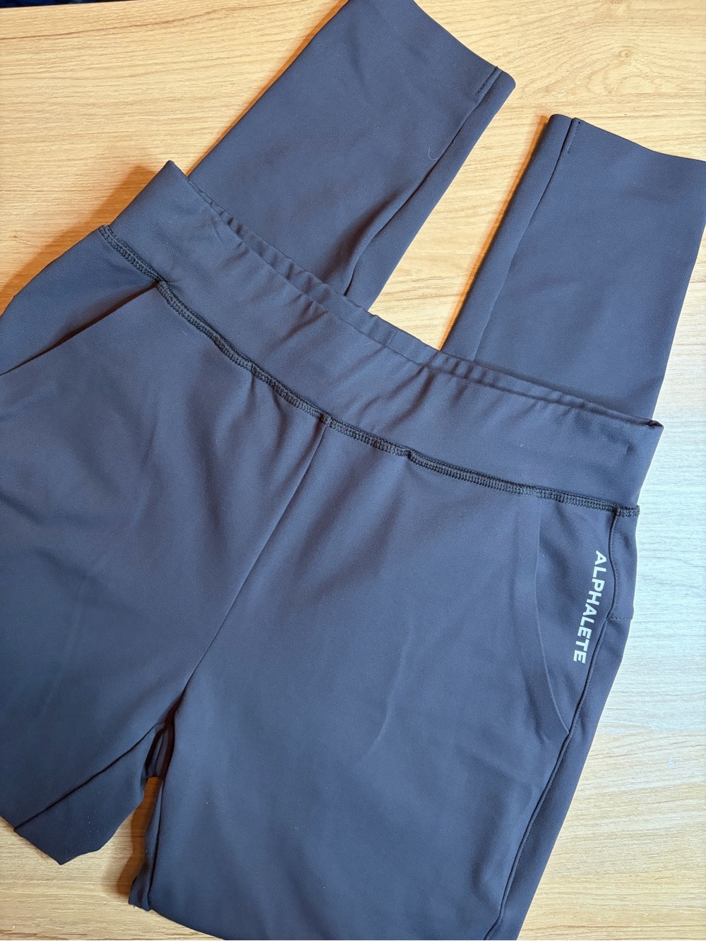 Alphalete Dark Grey High Rise Joggers Pants Small AL21-1148